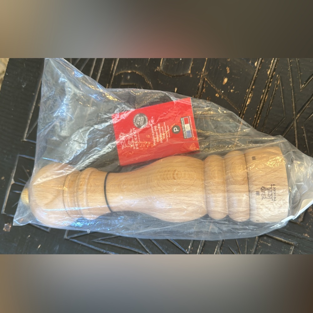 Peugeot Natural Wood U-Select Pepper Mill